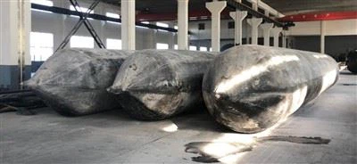 Docking Ships Deflated Pneumatic Marine Rubber Airbag Docking Ships Deflated Pneumatic Marine Rubber Airbag